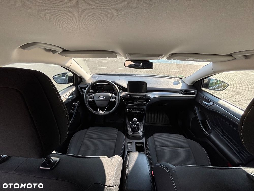 Ford Focus 1.0 EcoBoost STart-Stopp-System TITANIUM - 17
