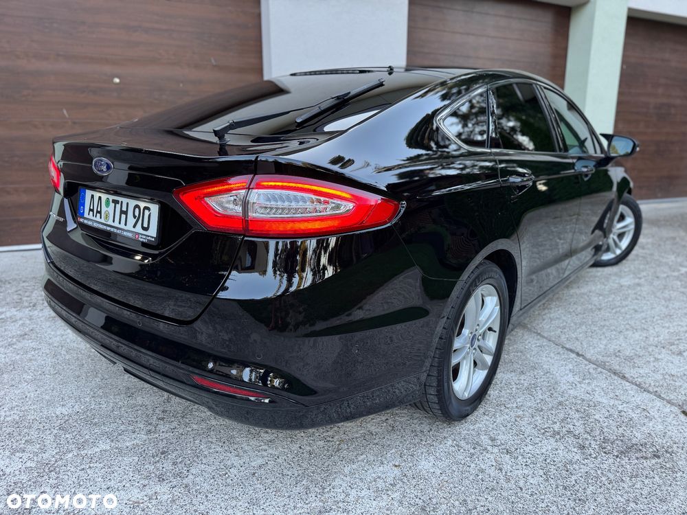 Ford Mondeo 2.0 TDCi Titanium - 4
