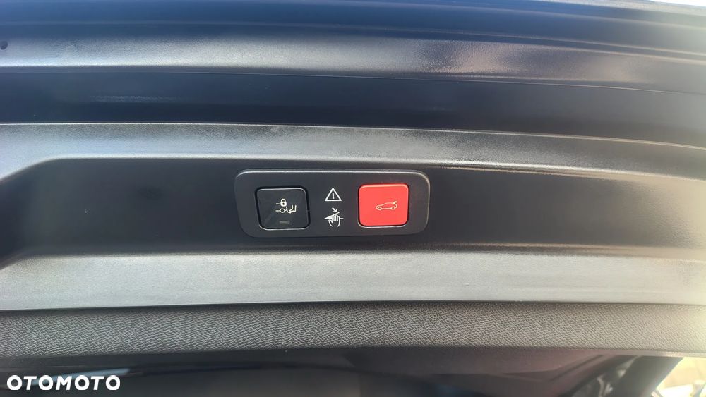 Peugeot 5008 - 8