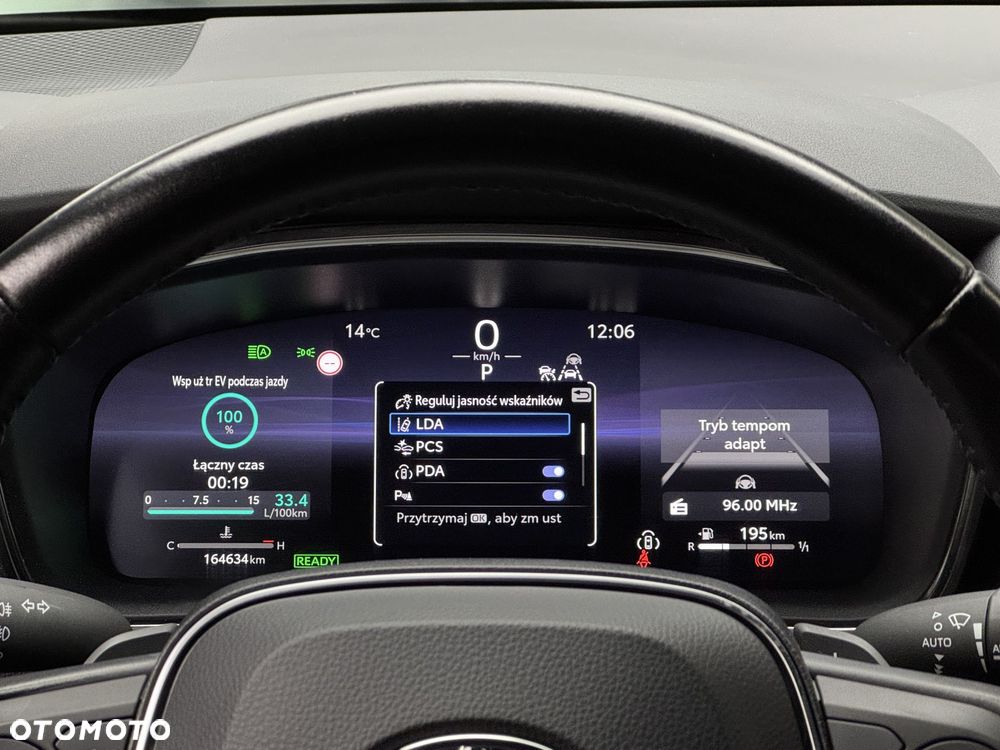 Toyota Corolla 2.0 Hybrid Style - 18
