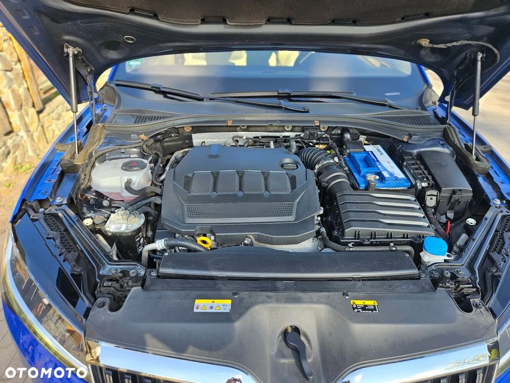 Skoda Superb 2.0 TDI DSG Premium Edition - 10