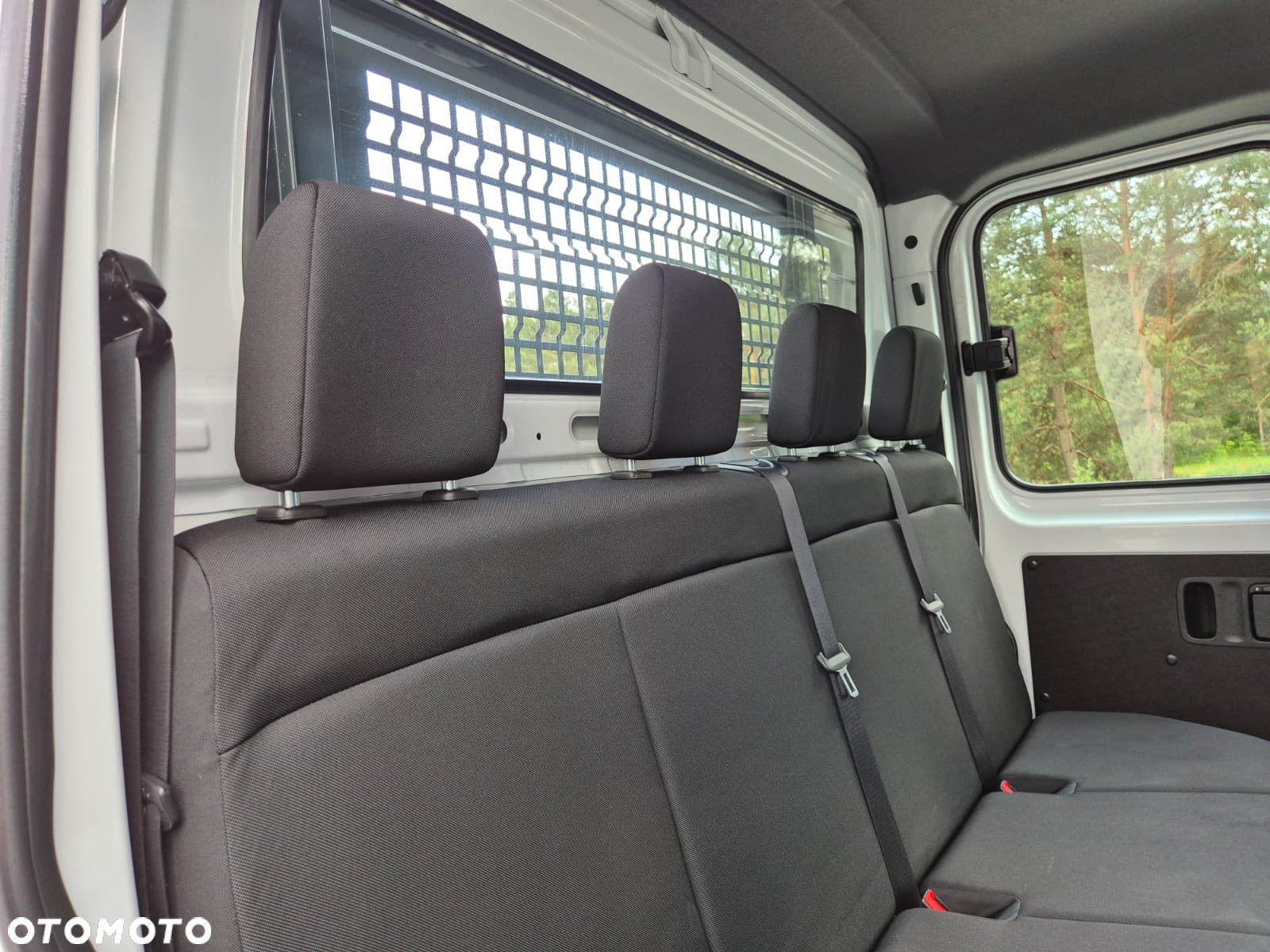 Mercedes-Benz Sprinter - 36