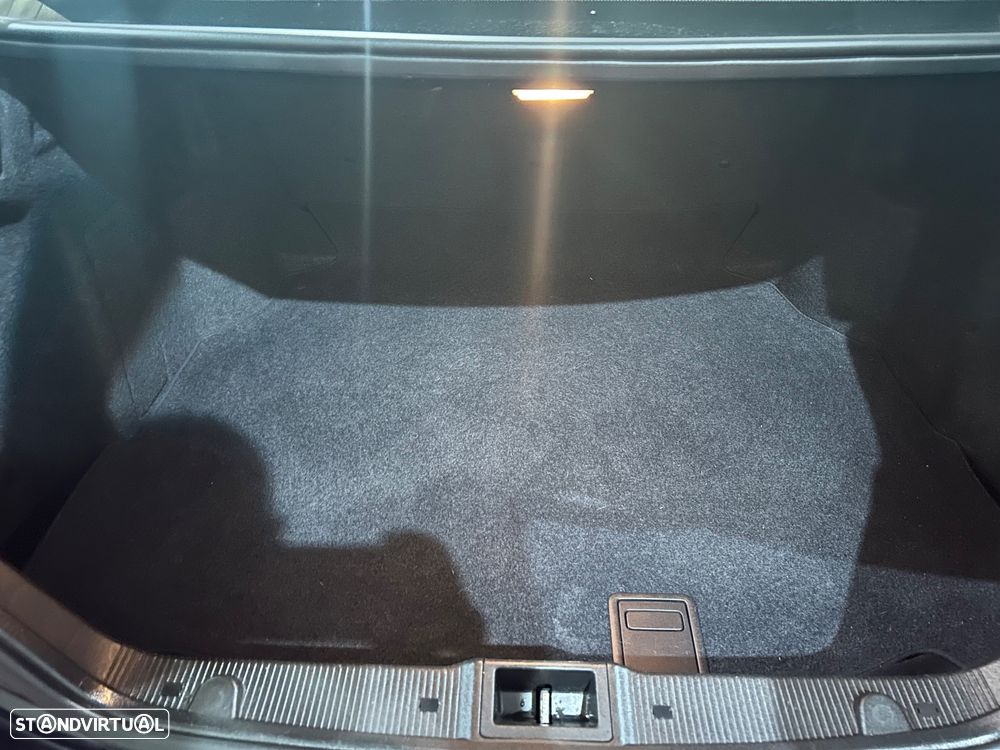 Mercedes-Benz C 180 K Elegance Aut. - 22