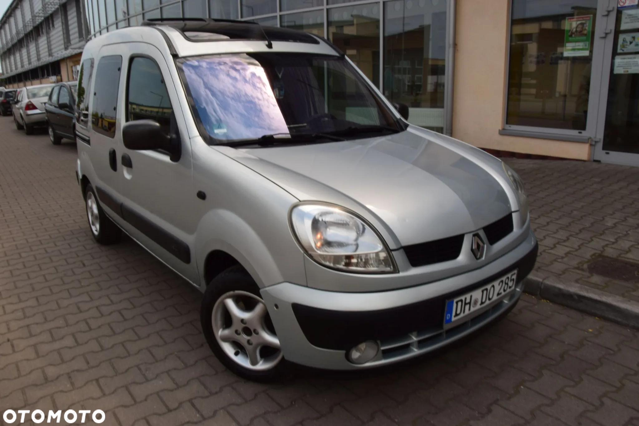 Renault Kangoo 1.6 16V Alize - 10