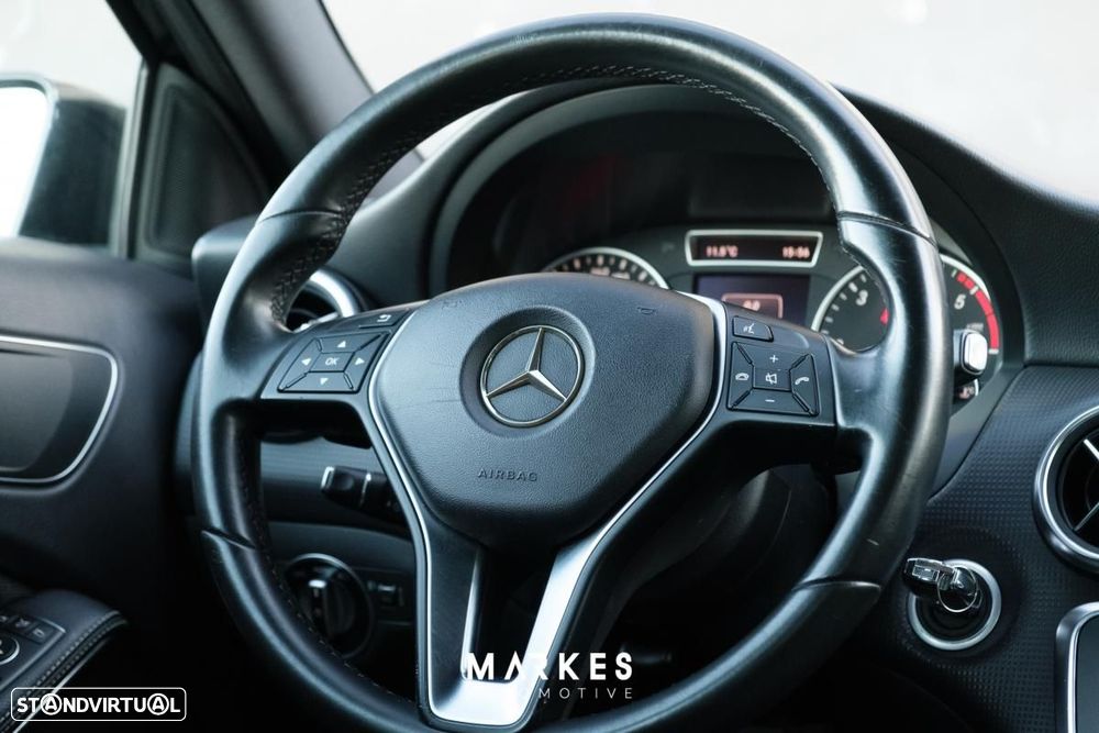 Mercedes-Benz A 180 - 19