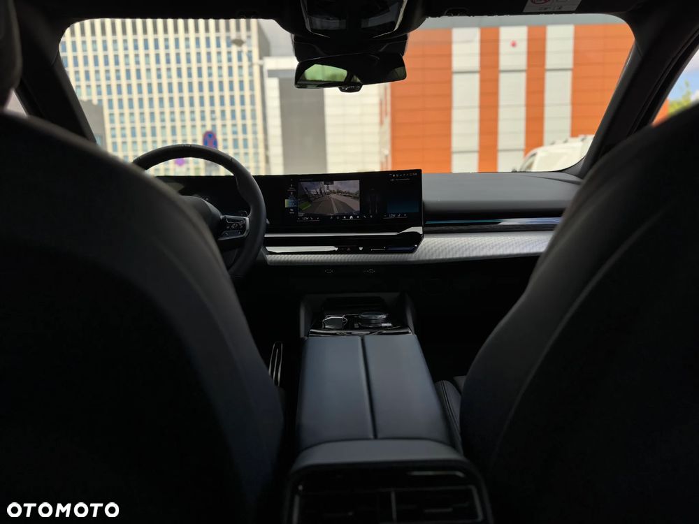 BMW Seria 5 520d xDrive mHEV M Sport - 20