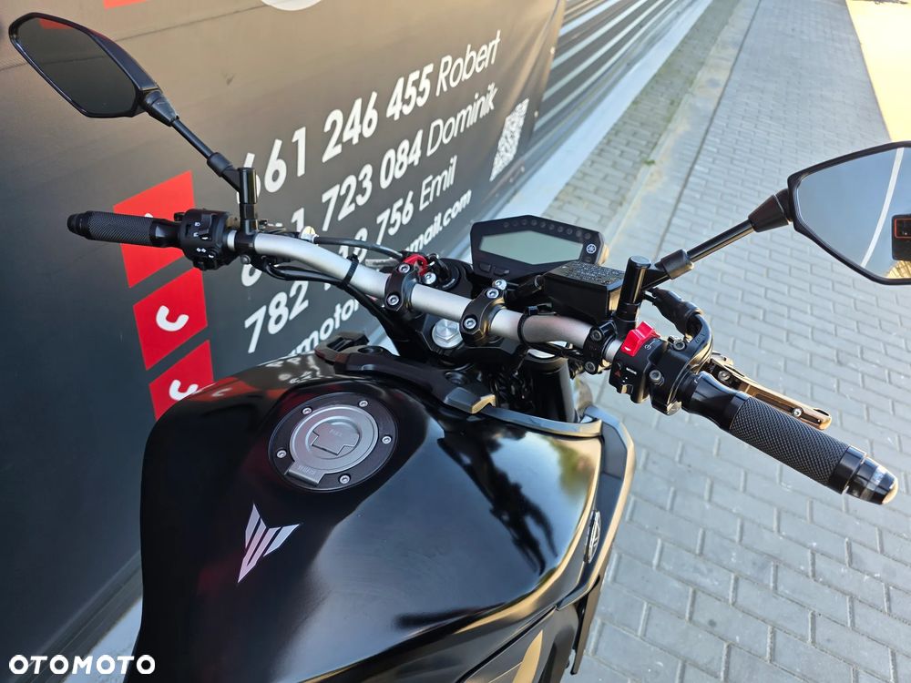 Yamaha MT - 33