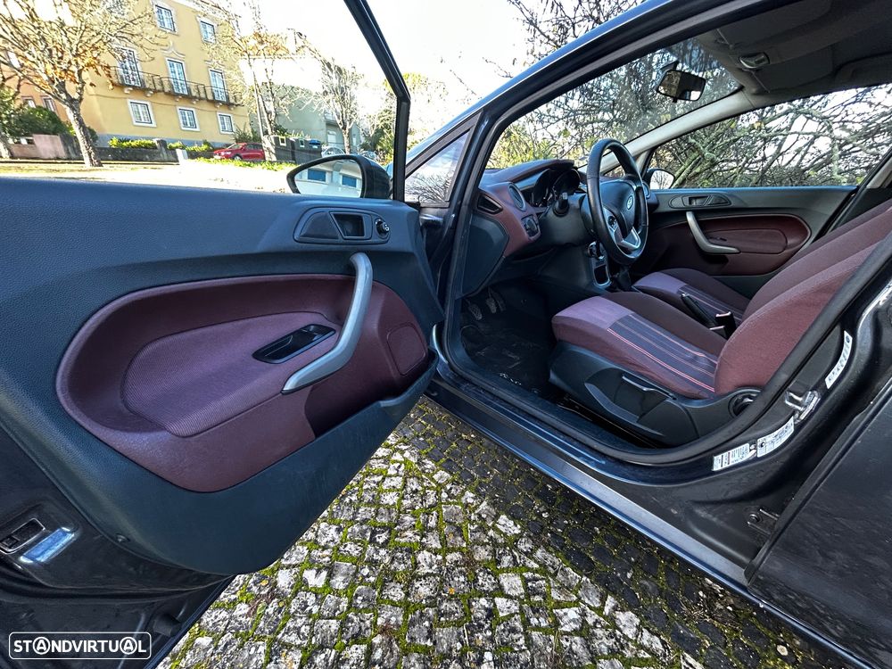 Ford Fiesta 1.4 TDCI Style - 9