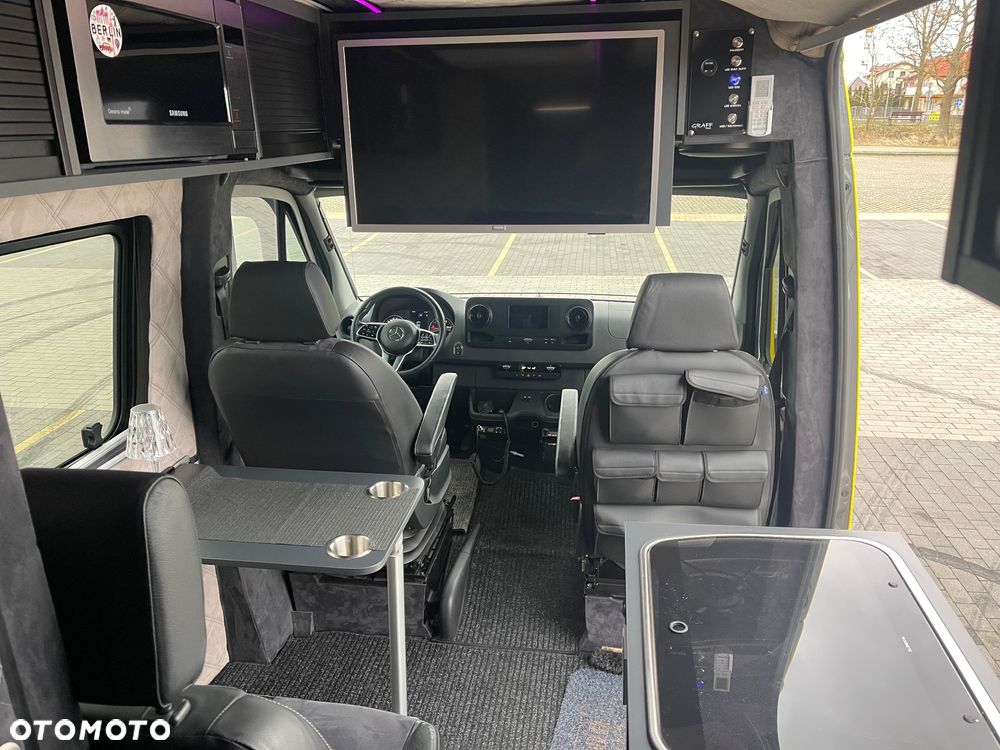 Mercedes-Benz Sprinter - 7