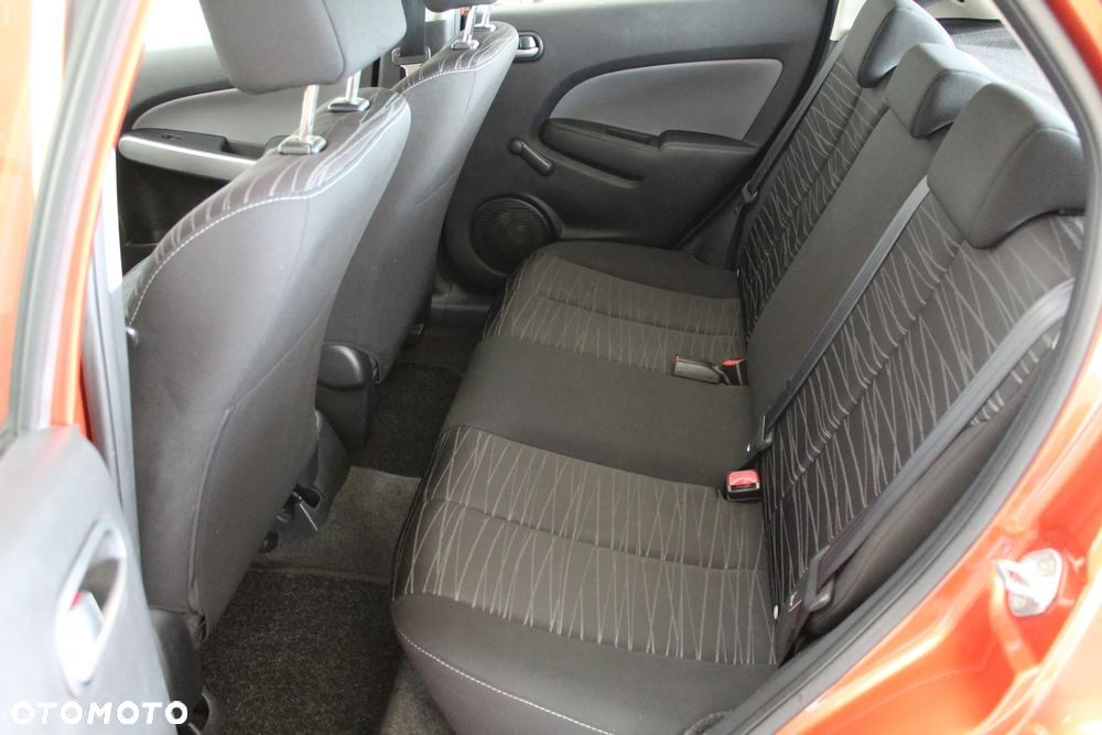 Mazda 2 - 16