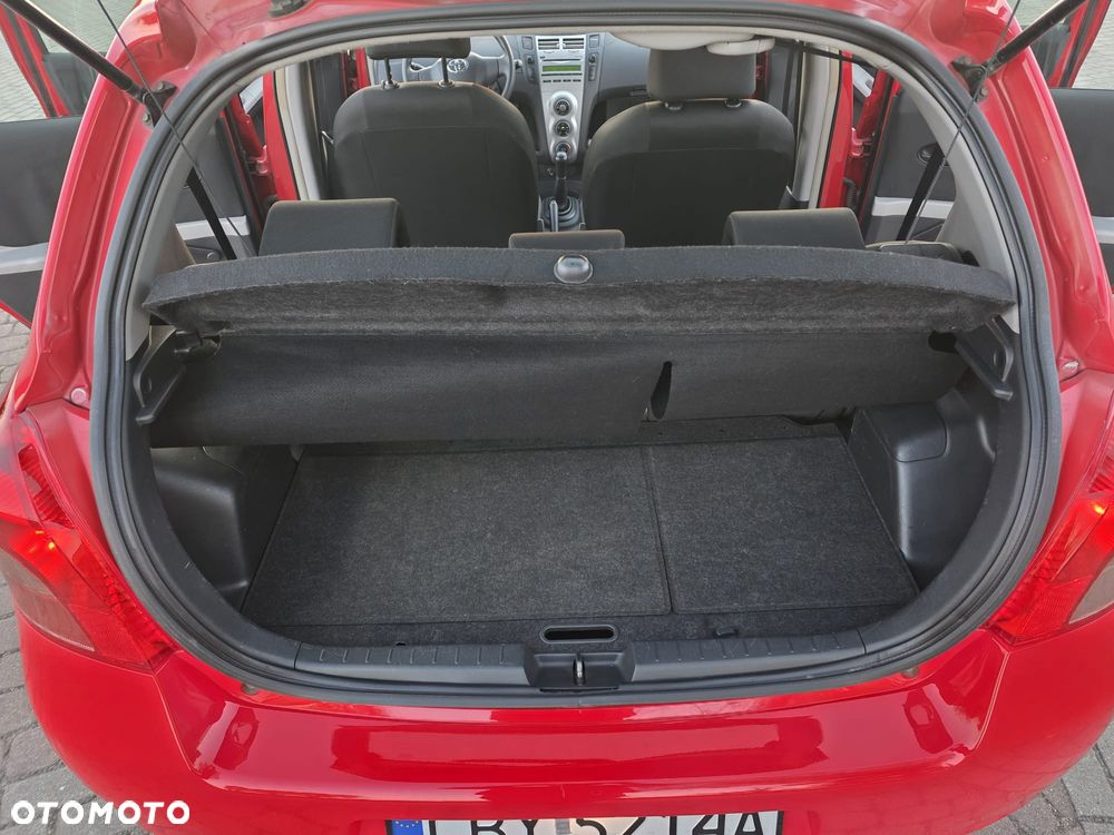 Toyota Yaris 1.0 VVT-i Luna - 11