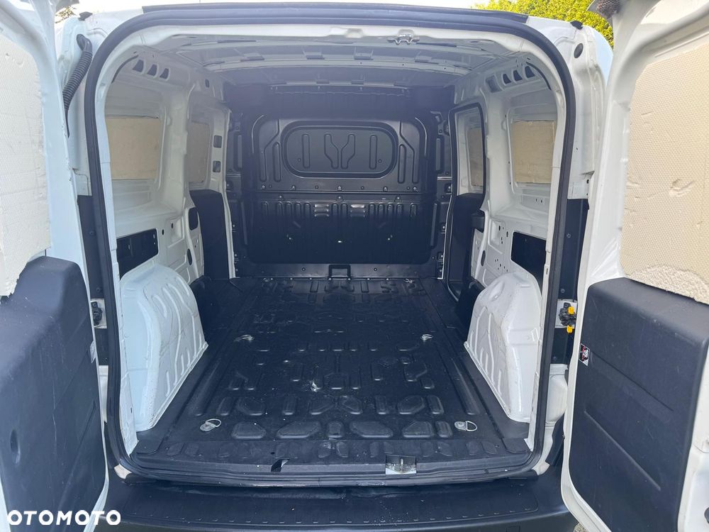 Fiat Doblo - 12