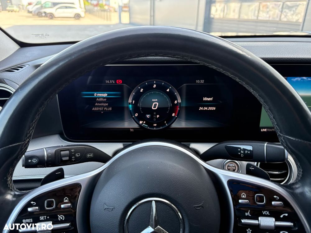 Mercedes-Benz E 220 d 4Matic 9G-TRONIC - 14