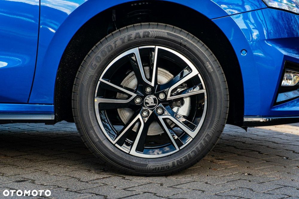 Skoda Fabia 1.0 TSI Monte Carlo DSG - 10