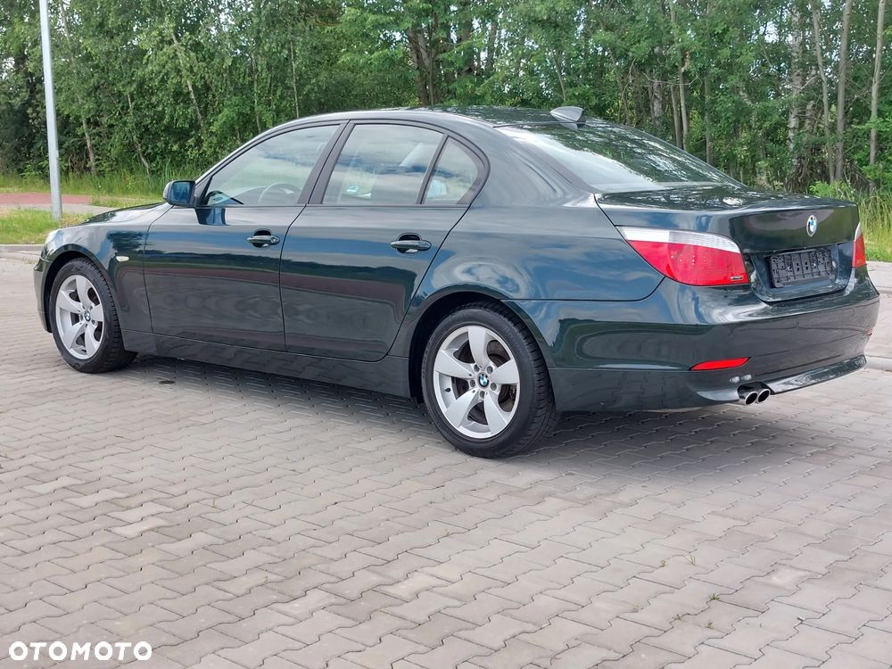 BMW Seria 5 525i - 27