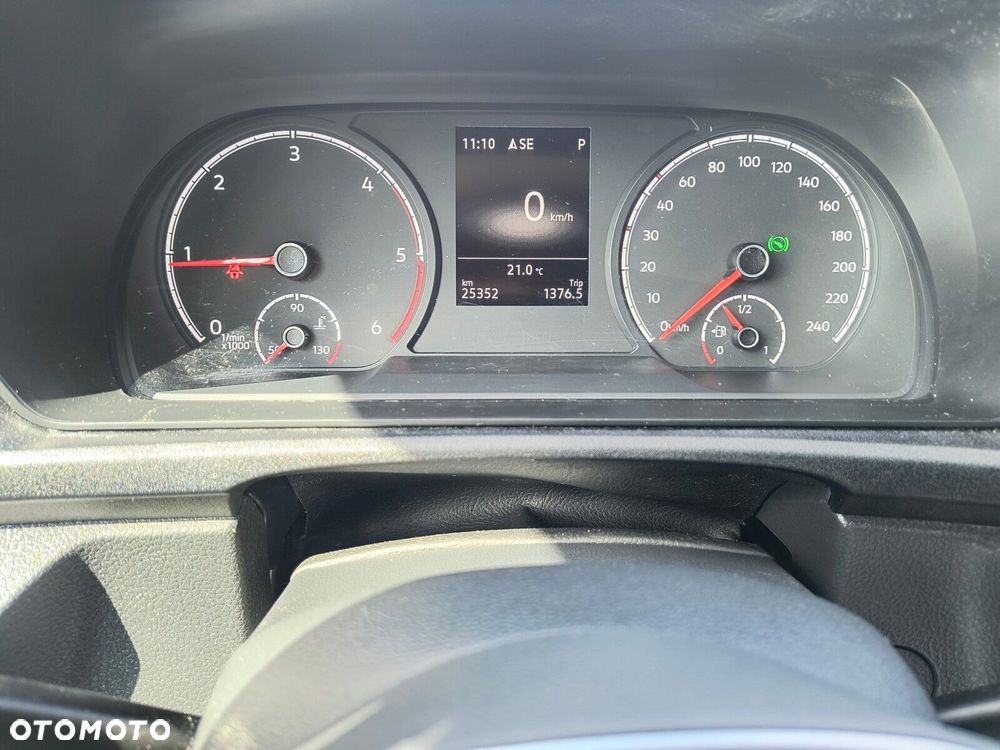 Volkswagen Caddy - 27