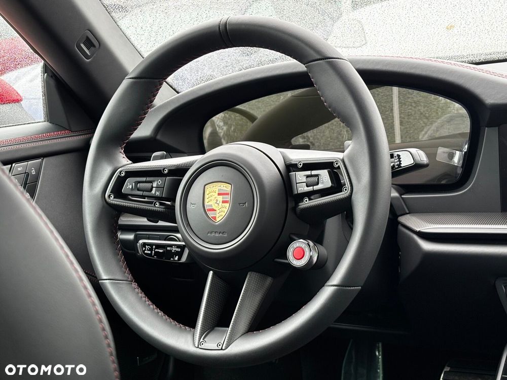 Porsche 911 - 22