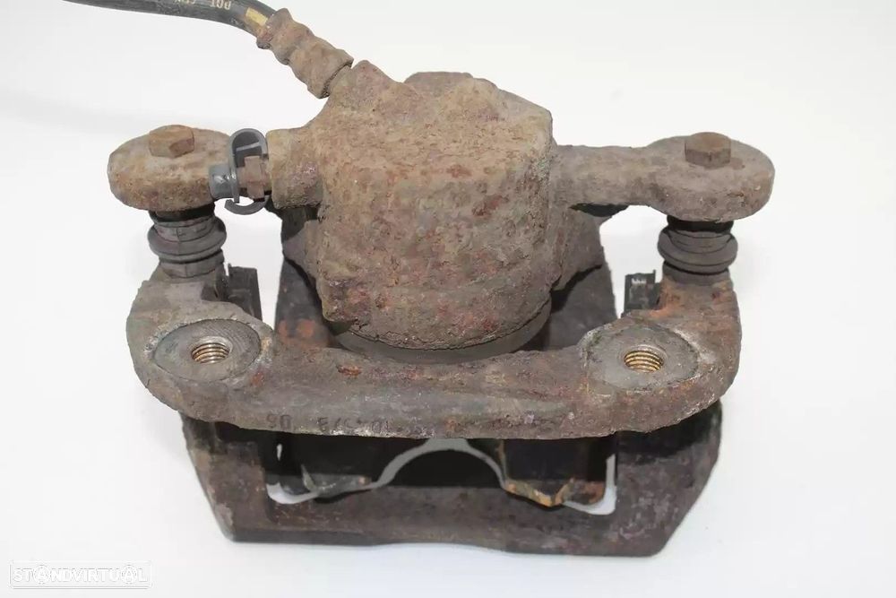 PINÇA TRAVÃO FRONTAL DIREITA BMW 1 2004 -3118D.D. - 3