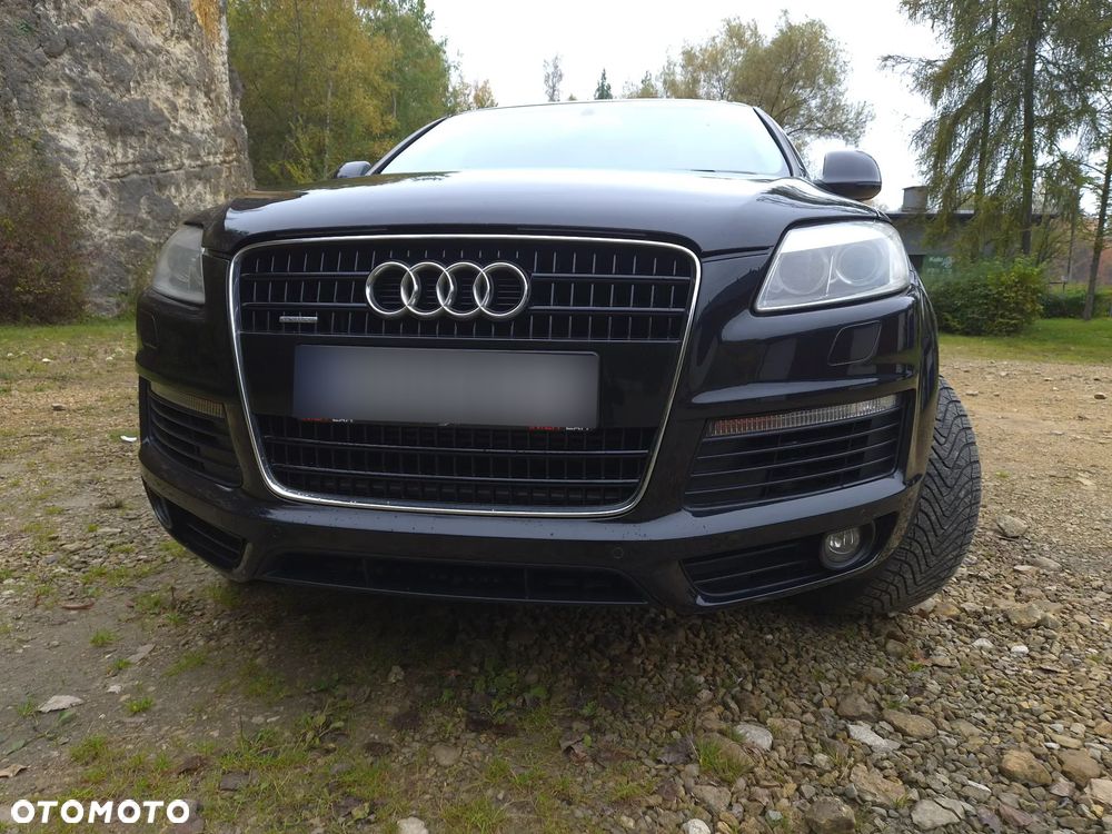 Audi Q7 4.2 FSI Quattro Tiptr - 4