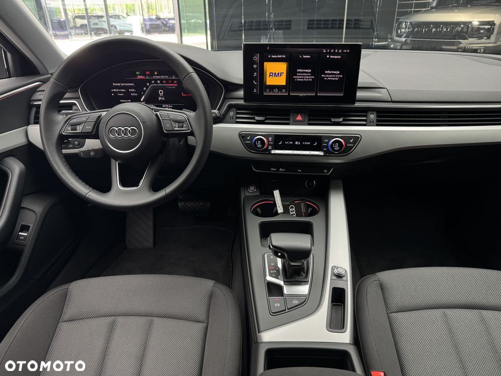 Audi A4 Avant 35 TFSI mHEV S tronic - 17