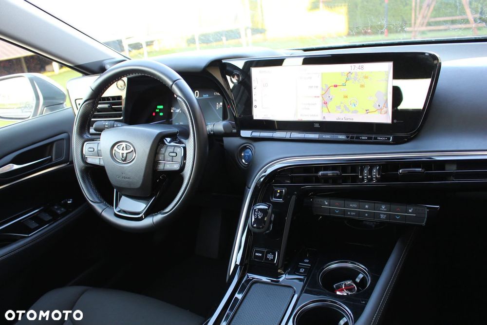 Toyota Mirai Prestige - 13