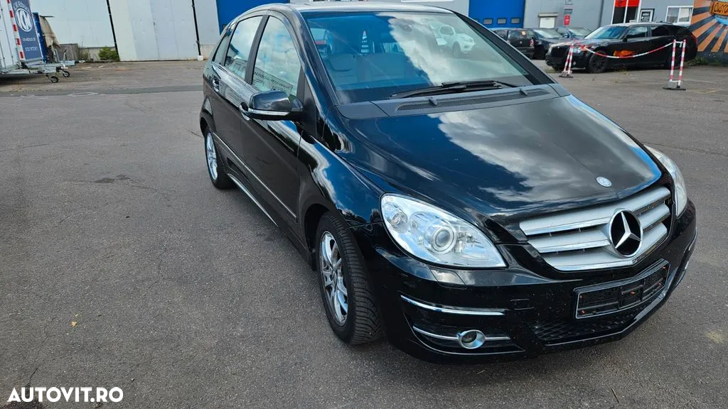 Mercedes-Benz B 200 CDI Autotronic - 14