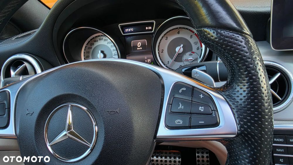 Mercedes-Benz CLA 200 d 7G-DCT AMG Line - 29