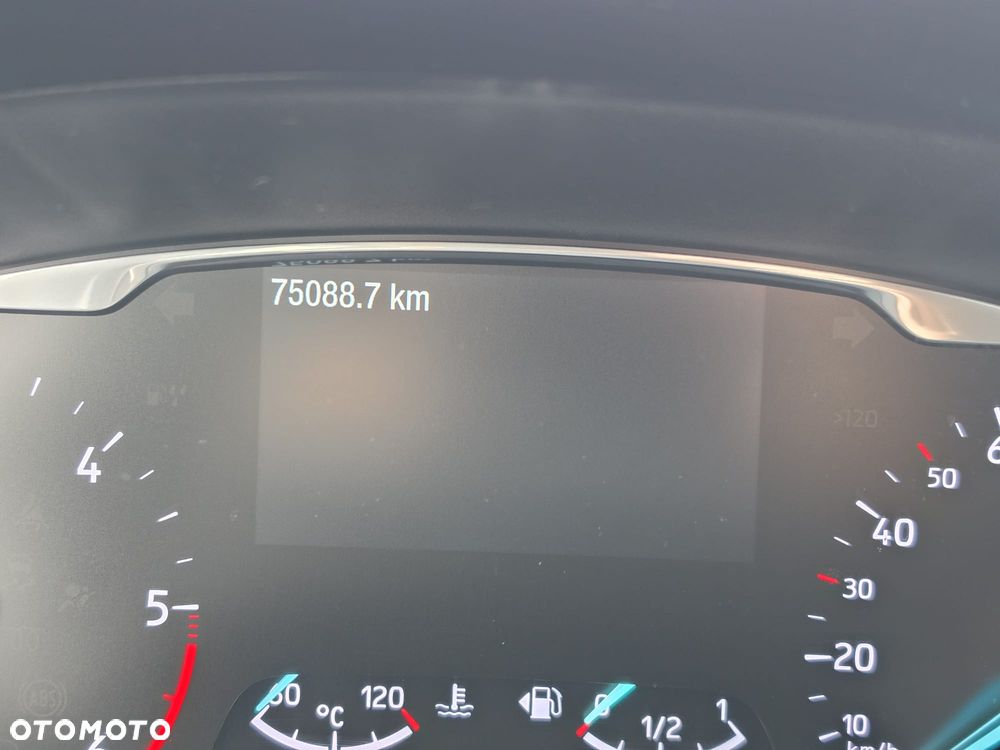 Ford Fiesta 1.5 TDCi Connected - 21