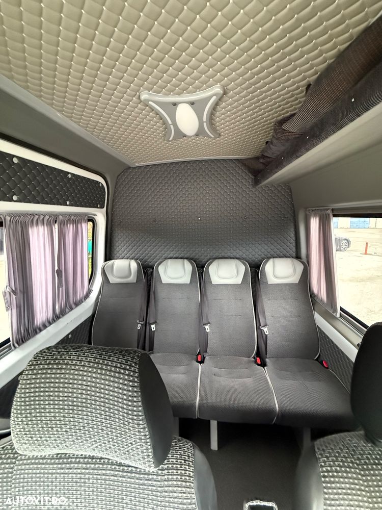 Mercedes-Benz Sprinter 6+1 locuri - 18