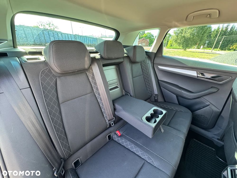Skoda Karoq 1.6 TDI SCR DSG Ambition - 22
