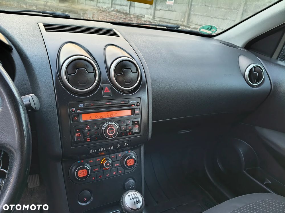 Nissan Qashqai 2.0 Acenta - 13