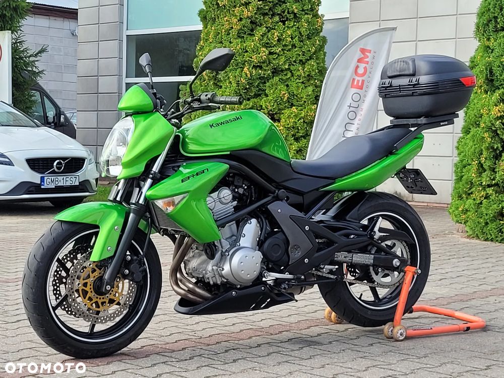 Kawasaki ER - 18