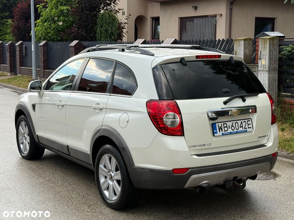 Chevrolet Captiva - 10