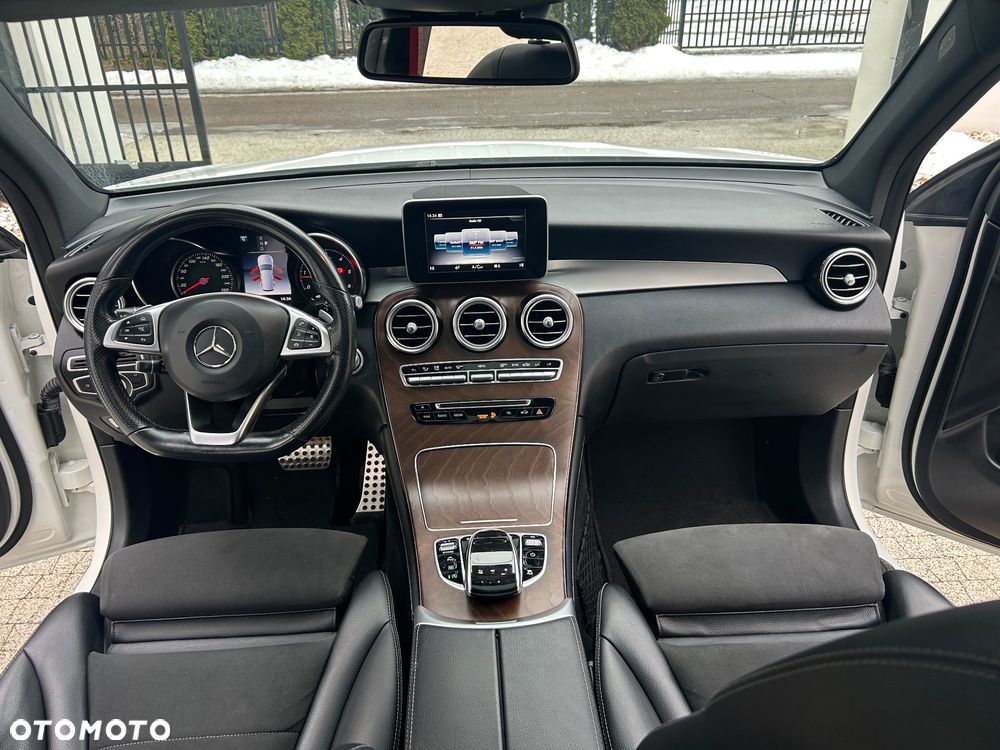 Mercedes-Benz GLC - 15