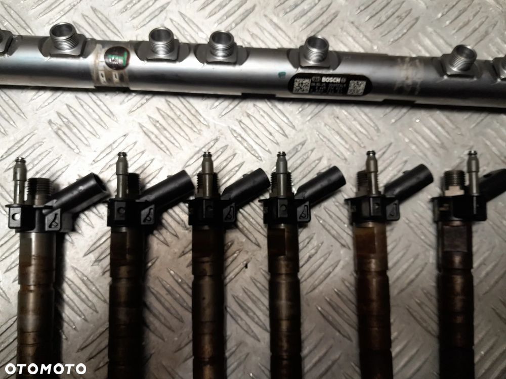 BMW E92 UKŁAD WTRYSKOWY LISTWA WTRYSKOWA 3.0 DIESEL N57 780012401 7805428-01 - 7