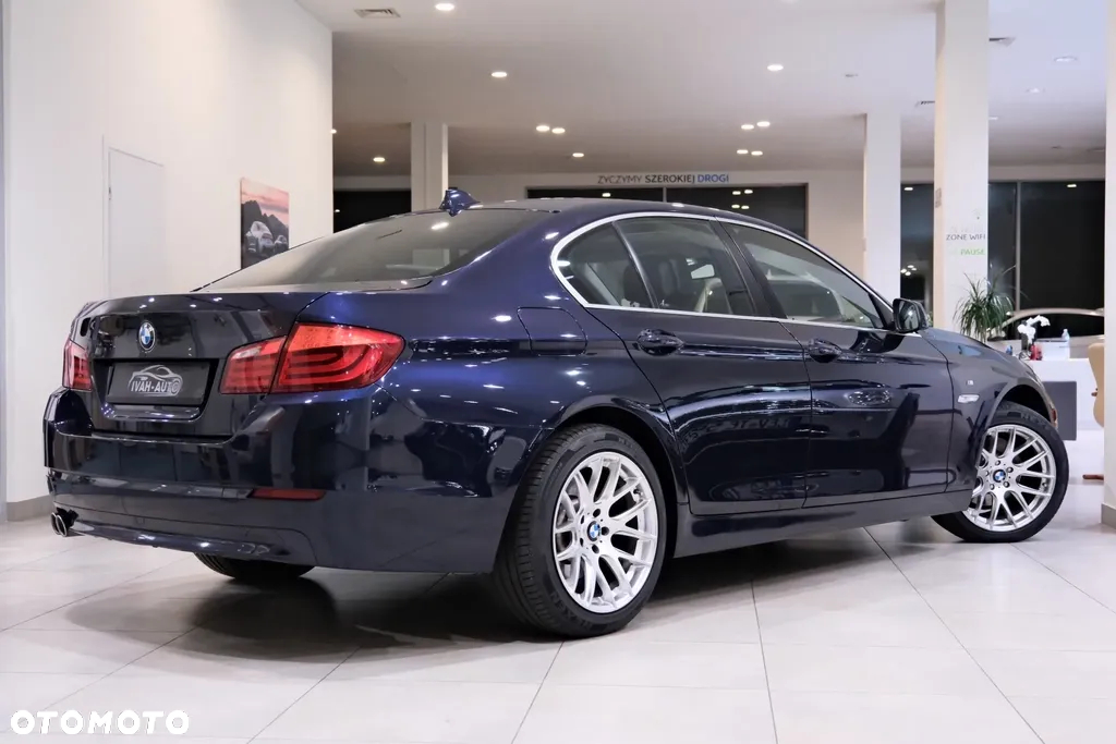 BMW Seria 5 520d - 15