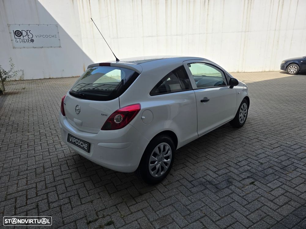 Opel Corsa Van - 8