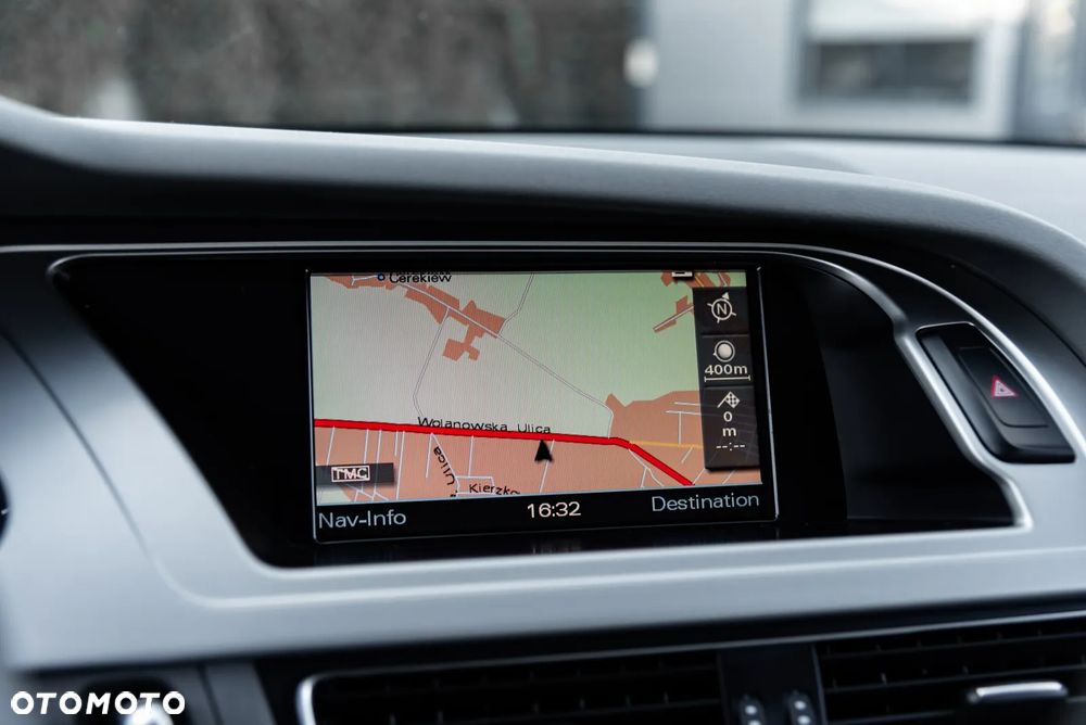 Audi A4 Limousine 3.0 TDI DPF quattro S tronic Ambiente - 36