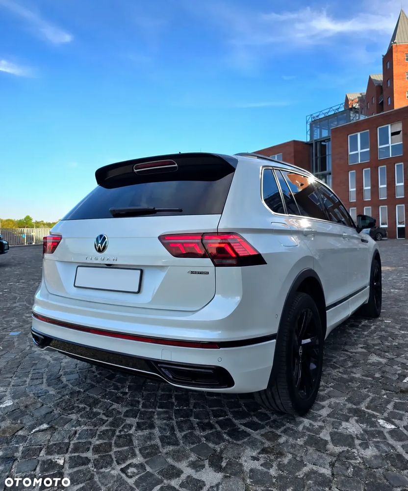 Volkswagen Tiguan - 10
