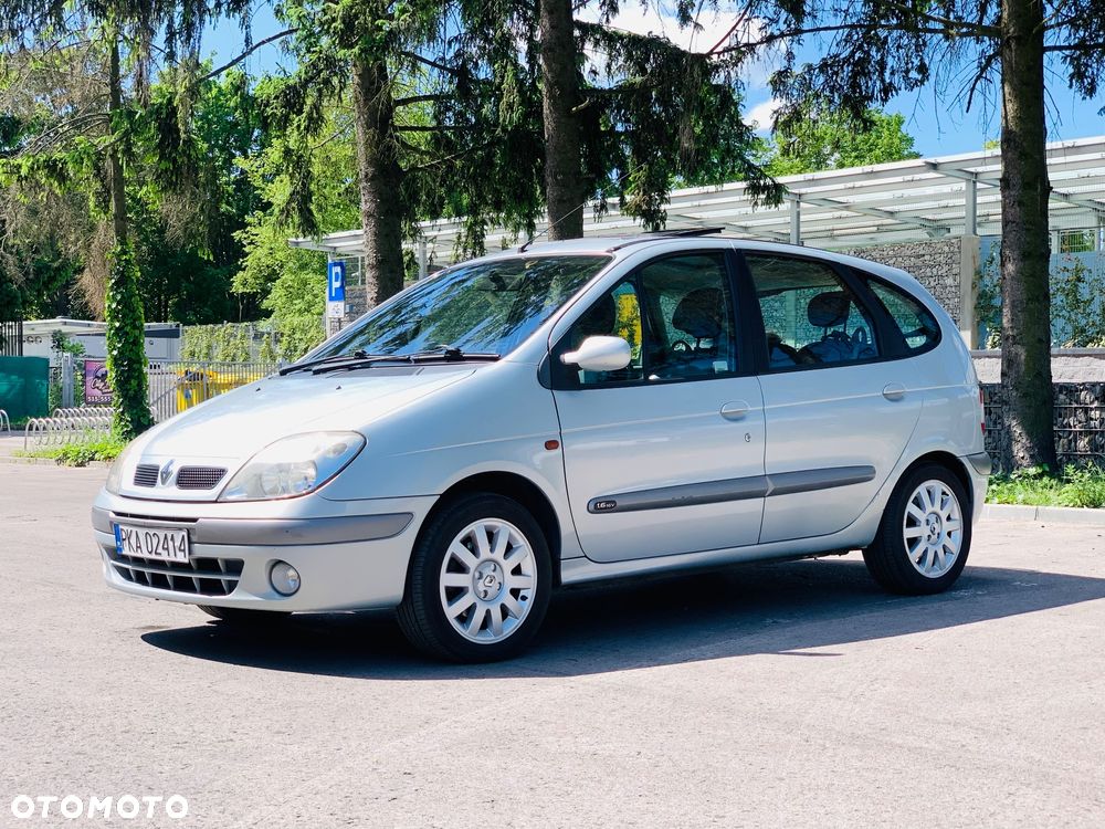 Renault Scenic - 7