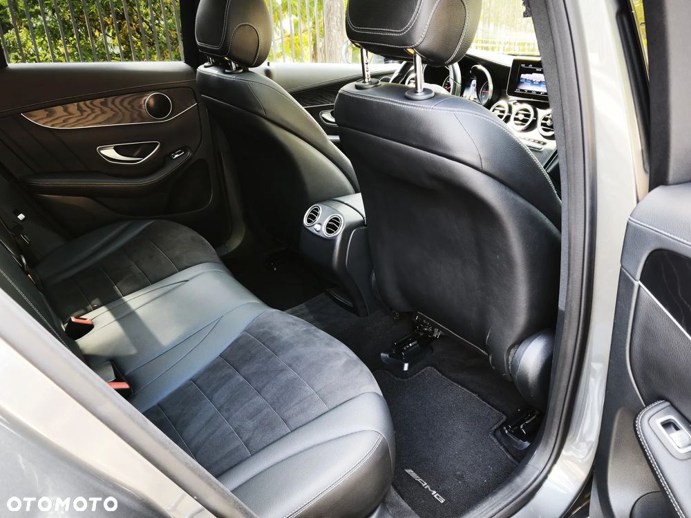 Mercedes-Benz GLC 220 d 4Matic 9G-TRONIC AMG Line - 14