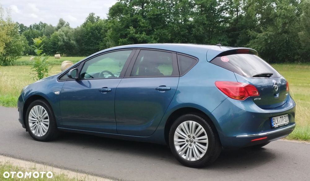 Opel Astra 1.4 EcoFLEX 150 Jahre - 6