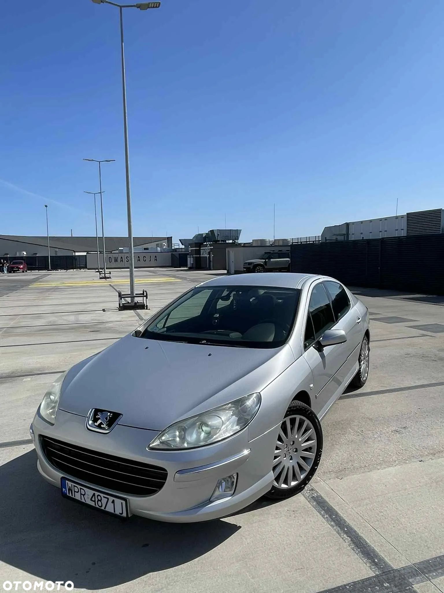 Peugeot 407 - 1