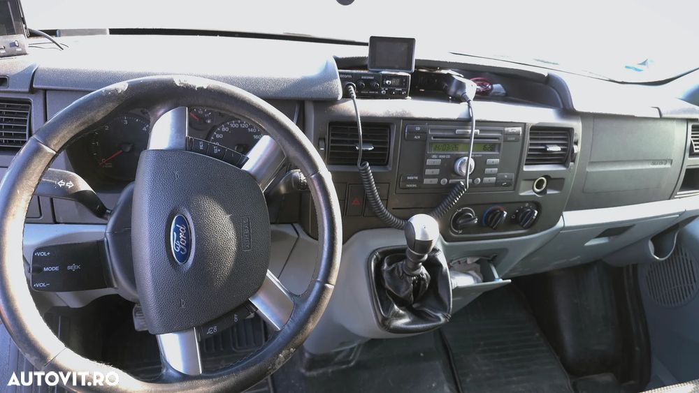Ford Transit - 7