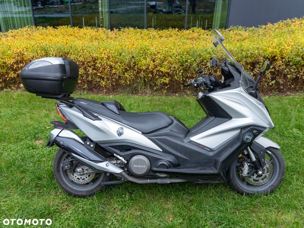 Kymco AK 550 - 12