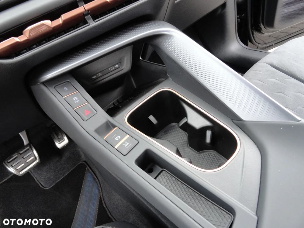 Cupra Terramar 2.0 TSI 4Drive DSG VZ - 17