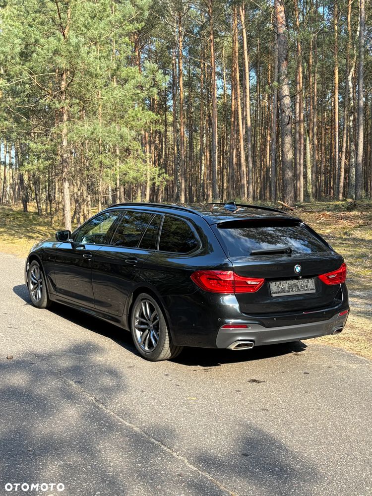 BMW Seria 5 520d M Sport Edition - 4