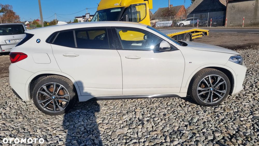 BMW X2 sDrive18i Advantage Plus - 12