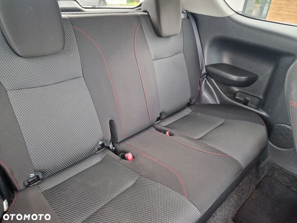 Suzuki Swift - 9