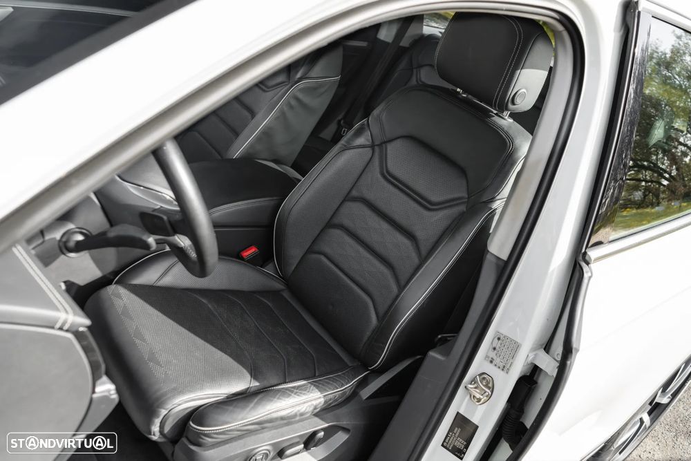 VW Touareg 3.0 TDI V6 Elegance Plus - 13